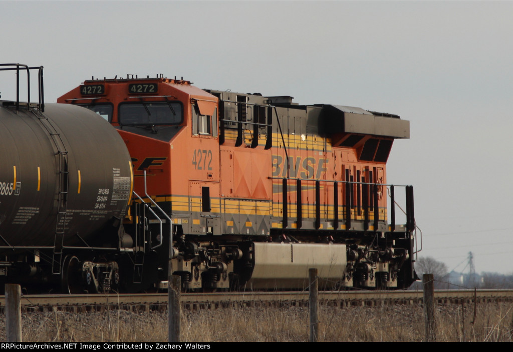 BNSF 4272